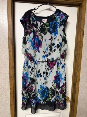 R&K Floral Cap-Sleeve Dress in Blue, Purple & Green